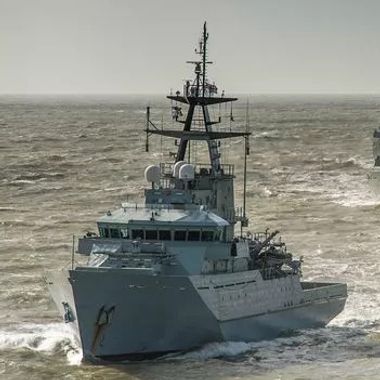 GUNBOATS